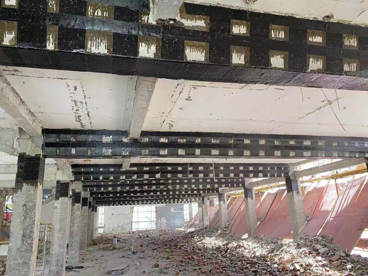 西区碳纤维加固对症处理好房屋